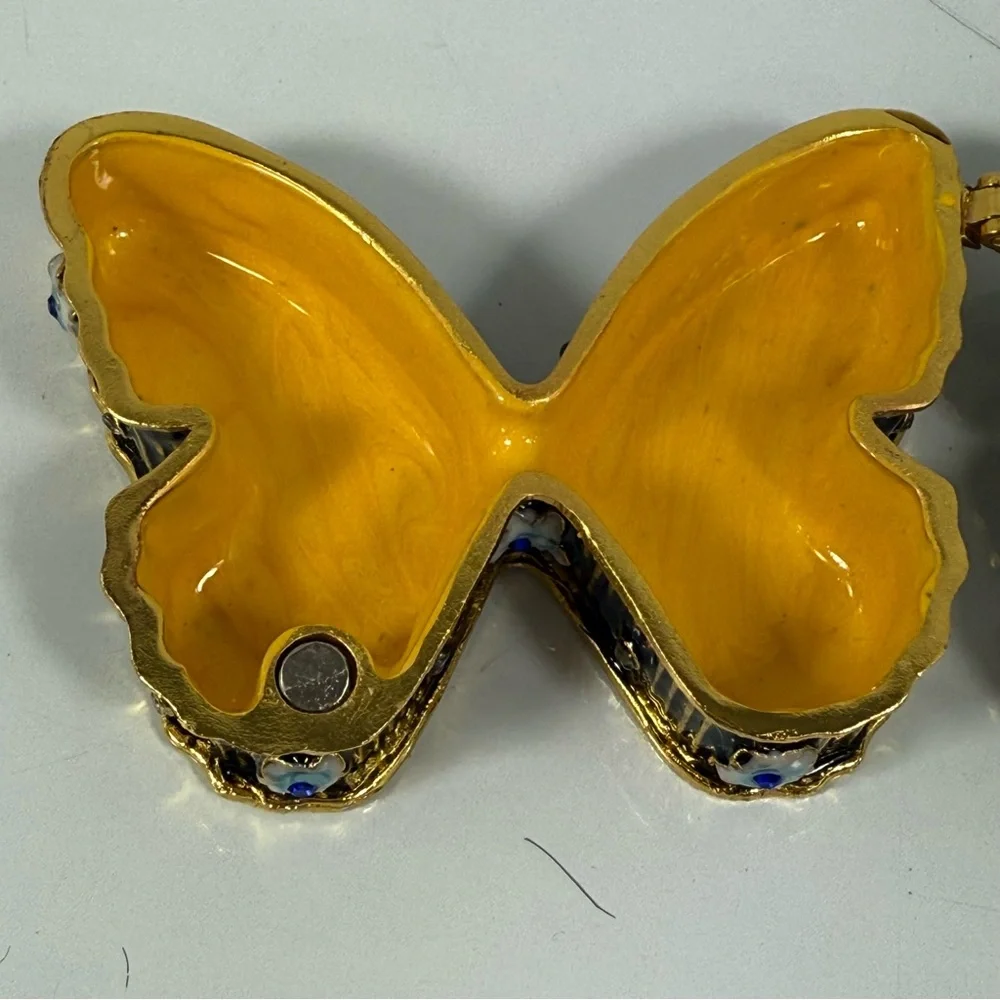 Gold-Tone Butterfly Enamel Magnet Hinged Trinket Box in‎ Green and Teal